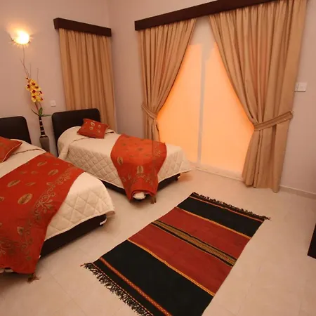 Villa Vineland . Free Wi-fi . Big Pool With Walk In Steps Pissouri